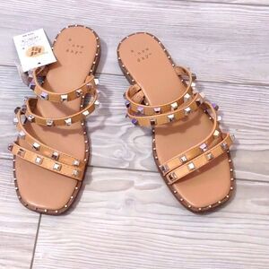 (S-4528)  A New Day  Hollis Sandals Size 9